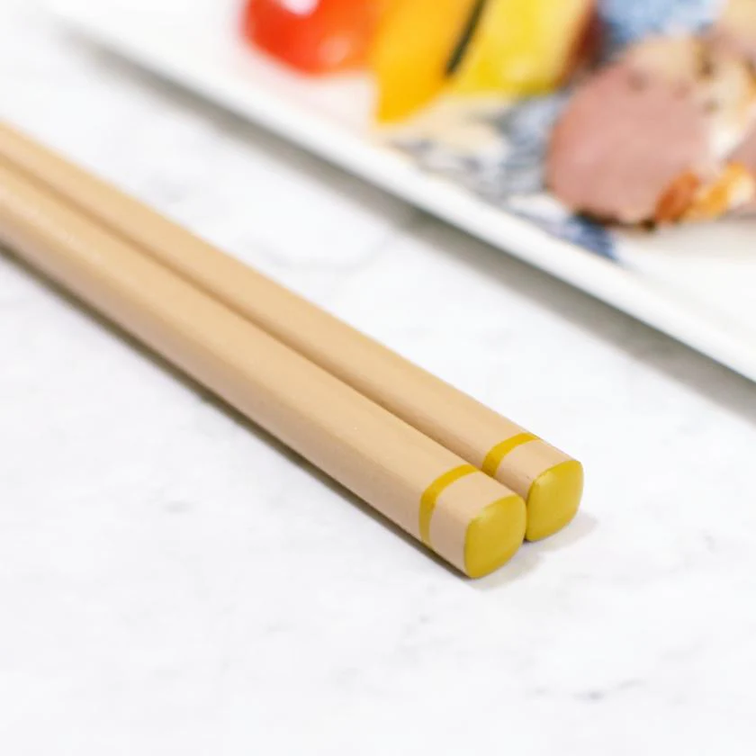 【漆 十八膳塗】十八膳 箸 こま 黄 (1膳) - Image 2