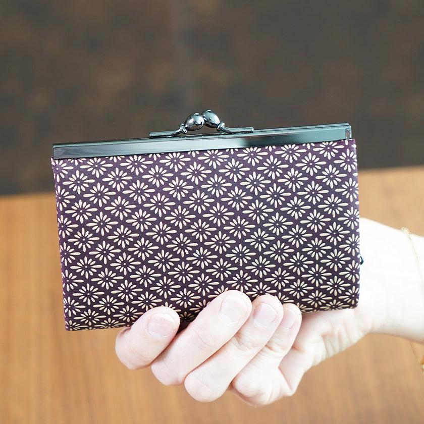 【財布】120がま口 | 甲州印伝 | 印傳屋 - Image 3