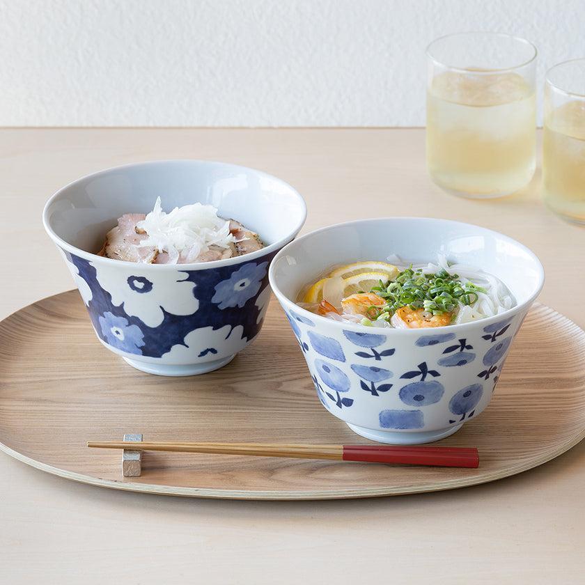 【丼 ペアセット】藍花 持易丼 | 波佐見焼 | 西海陶器 - Image 2