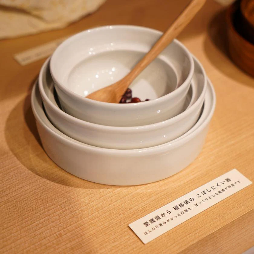 【お皿】愛媛県から 砥部焼の こぼしにくい器 | “0歳からの伝統ブランドaeru” - Image 8