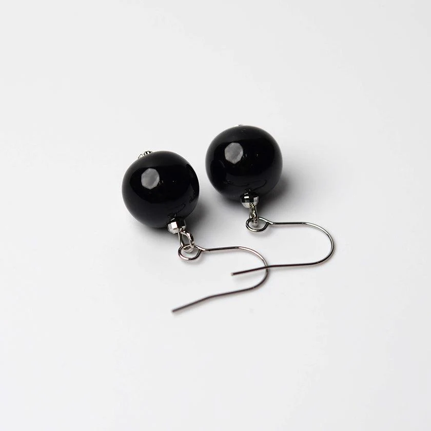 【ピアス】黒 | うるし珠 | 升井彩 本乾漆 - Image 7