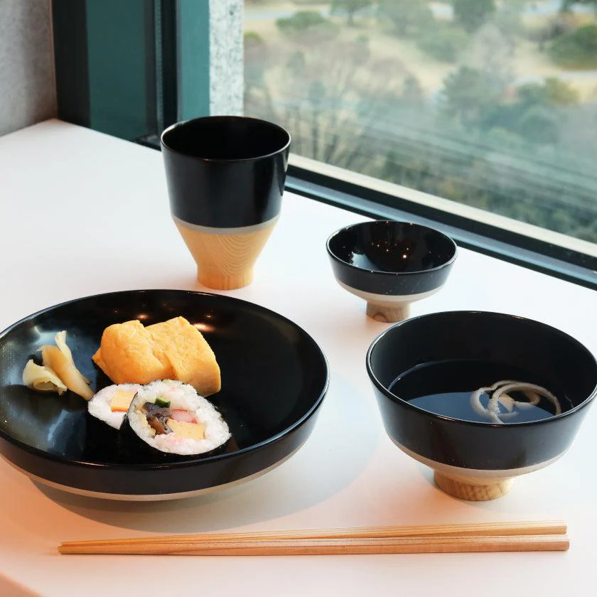 【お皿】KOROMO 4点セット (浅鉢、お椀、おちょこ、カップ) | 漆器 | isuke - Image 5