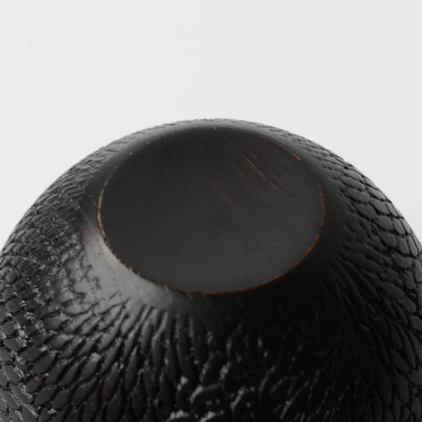 【カップ】菊尽くし - 黒 | 摺り友禅彫刻師 | Sansai - Image 5