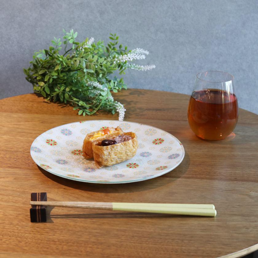 【皿2枚セット】丸皿 22cm 梅 & 菊 | 西陣織 | 江村商店 - Image 4