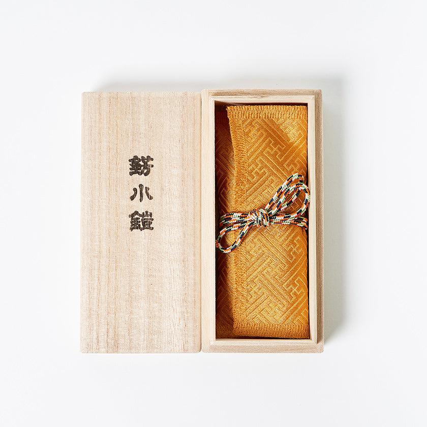 【お守り】錺小鎧® 菊 #15 | 美術甲冑| Kyoto Armor - Image 10