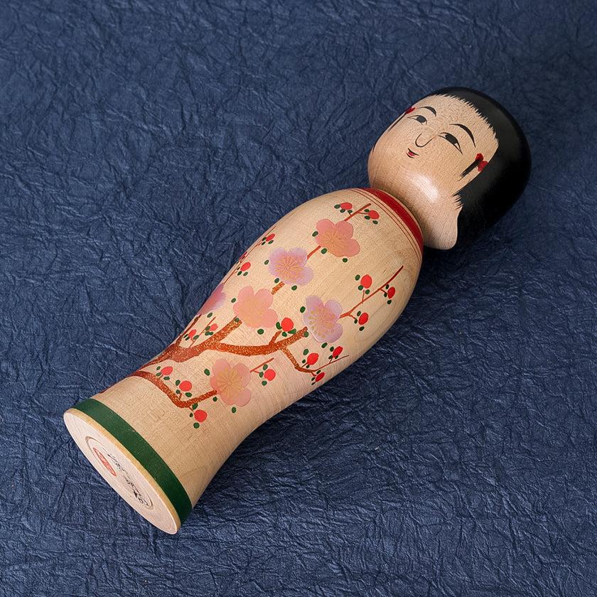 【こけし】蒔絵こけし (6寸) 梅模様 | 土湯伝統こけし |近野明裕 - Image 6