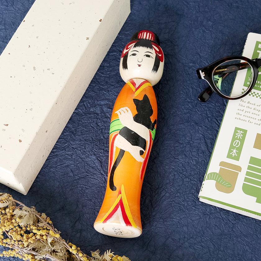 【こけし】大正時代風こけし (7寸) オレンジ | 土湯伝統こけし |近野明裕 - Image 2