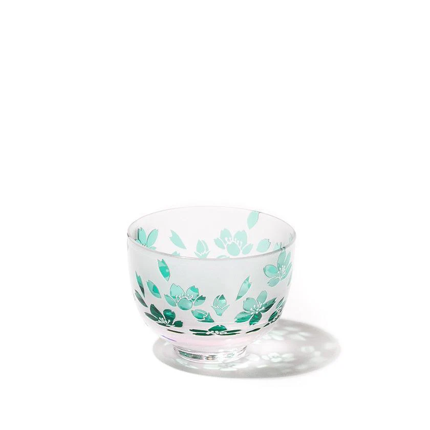 【彫刻 夢柄子】桜紋 ぐい呑 (容量80ml) | TABLEAU - Image 7